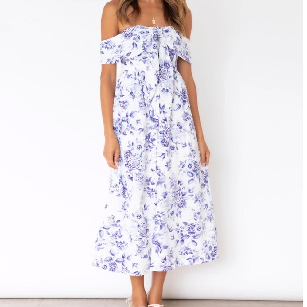Bates Off the Shoulder Midi Dress in Blue Floral